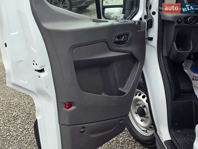 Грузовой фургон Ford Transit 2022 в Тернополе фото 19 Грузовой фургон Ford Transit 2022 в Тернополе