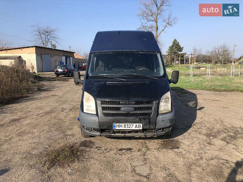 Вантажний фургон Ford Transit 2007 в Кілії