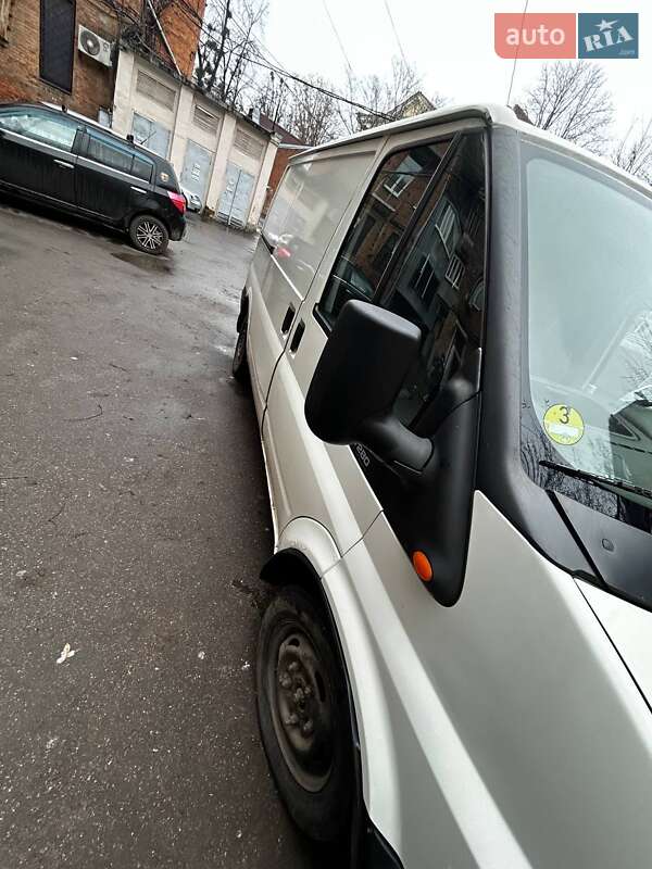 Вантажний фургон Ford Transit 2006 в Харкові