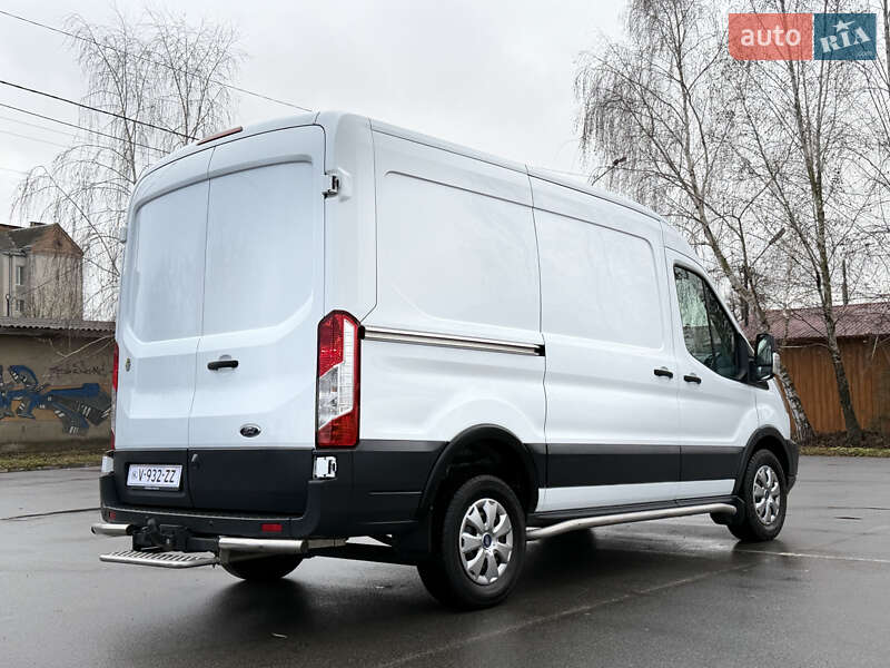 Грузовой фургон Ford Transit 2019 в Ровно