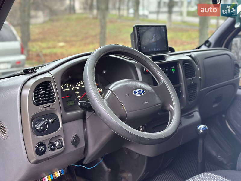 Вантажний фургон Ford Transit 2006 в Дніпрі фото 9 Вантажний фургон Ford Transit 2006 в Дніпрі