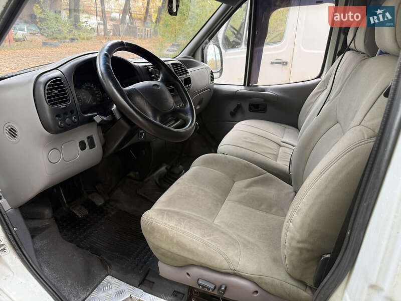 Грузовой фургон Ford Transit 1999 в Умани фото 12 Грузовой фургон Ford Transit 1999 в Умани