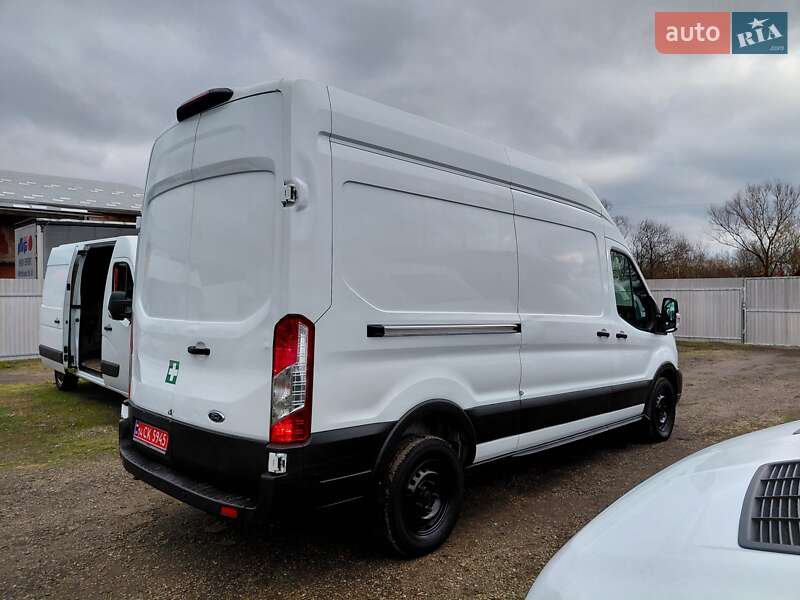 Вантажний фургон Ford Transit 2020 в Івано-Франківську