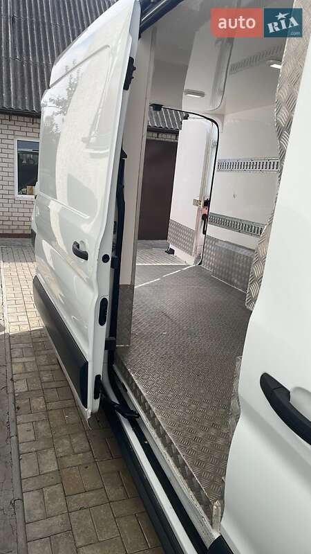 Грузовой фургон Ford Transit 2016 в Харькове фото 3 Грузовой фургон Ford Transit 2016 в Харькове