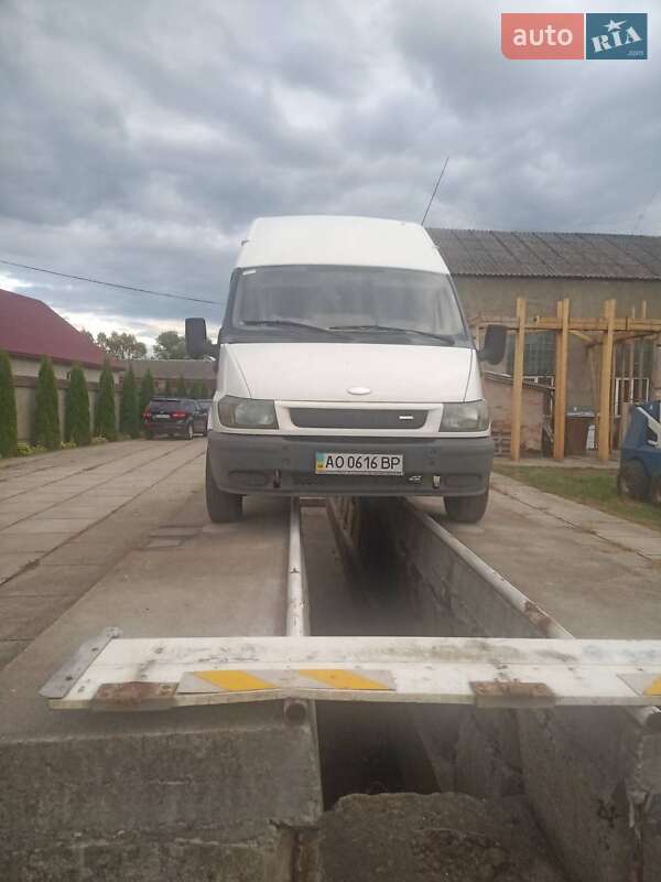 Грузовой фургон Ford Transit 2004 в Киеве фото 6 Грузовой фургон Ford Transit 2004 в Киеве