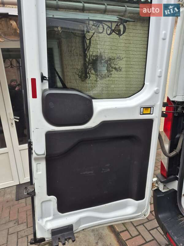 Грузовой фургон Ford Transit 2015 в Кропивницком фото 25 Грузовой фургон Ford Transit 2015 в Кропивницком