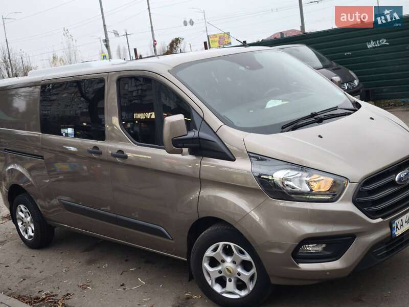 Вантажопасажирський фургон Ford Transit 2020 в Києві