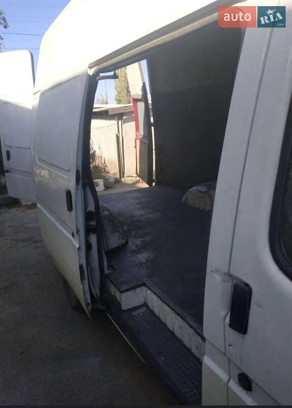 Грузовой фургон Ford Transit 1990 в Вишневом фото 9 Грузовой фургон Ford Transit 1990 в Вишневом