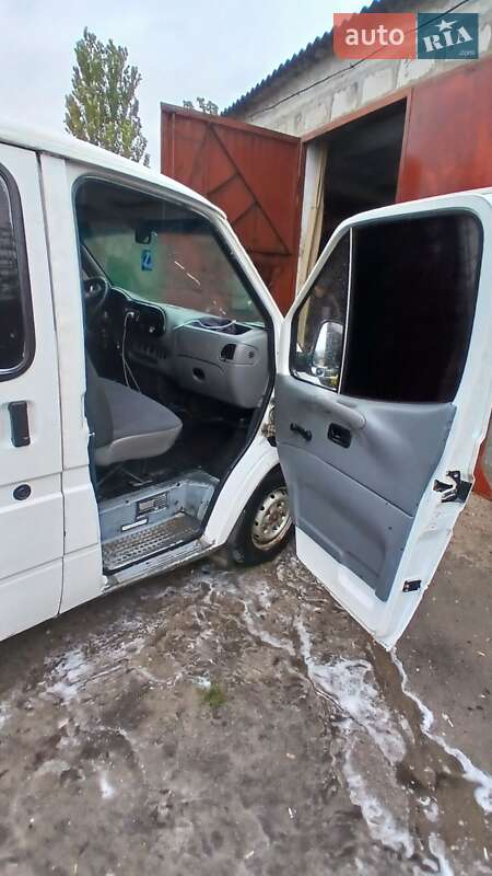 Минивэн Ford Transit 1998 в Николаеве фото 8 Минивэн Ford Transit 1998 в Николаеве