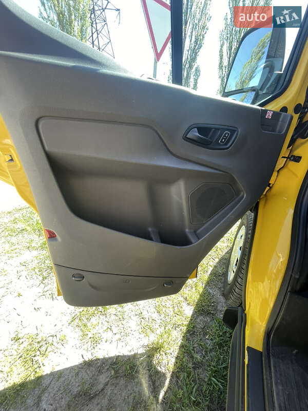 Грузовой фургон Ford Transit 2019 в Николаеве