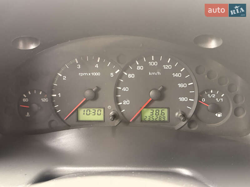 Минивэн Ford Transit 2006 в Ивано-Франковске