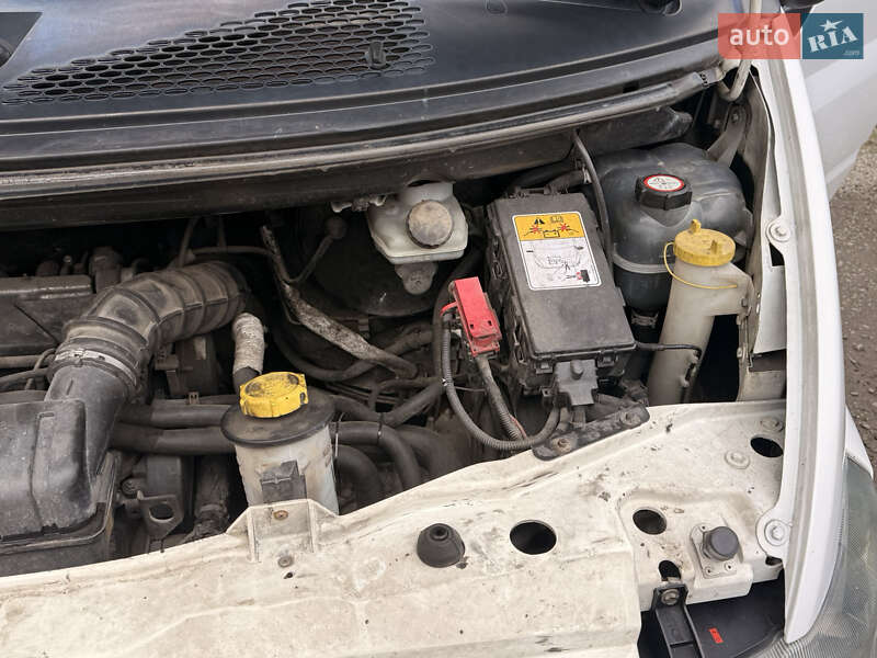 Минивэн Ford Transit 2006 в Ивано-Франковске