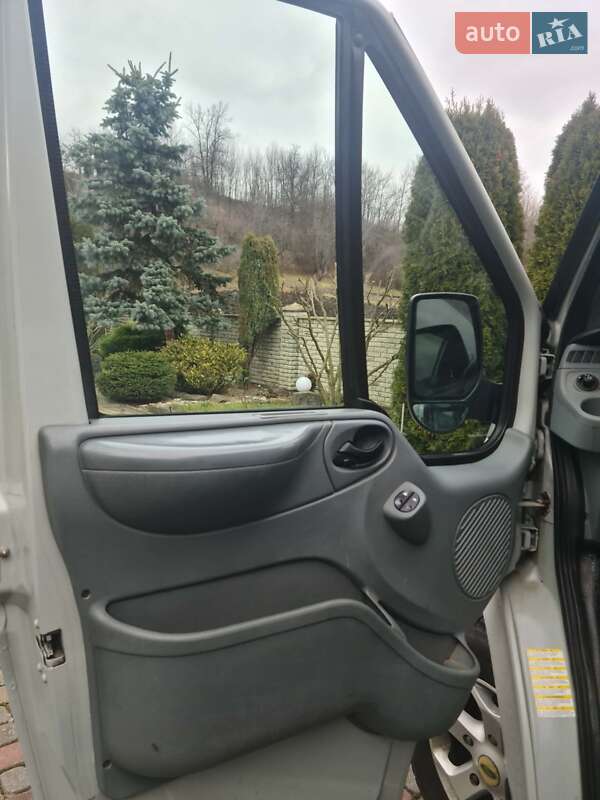Грузопассажирский фургон Ford Transit 2008 в Ивано-Франковске фото 12 Грузопассажирский фургон Ford Transit 2008 в Ивано-Франковске