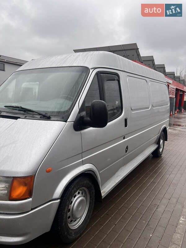Грузовой фургон Ford Transit 1998 в Виннице