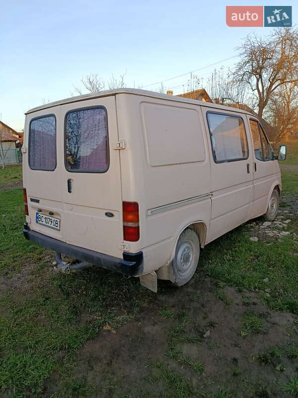 Мінівен Ford Transit 1990 в Дрогобичі