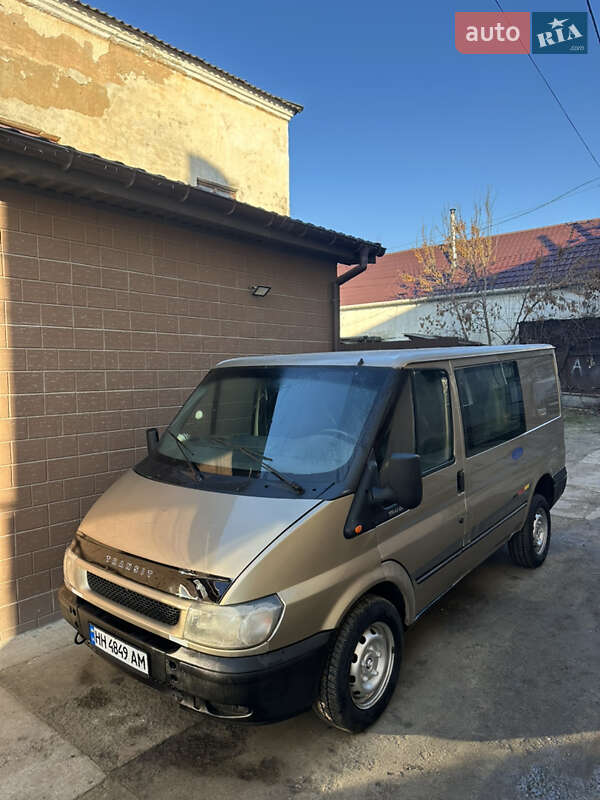 Ford Transit 2002