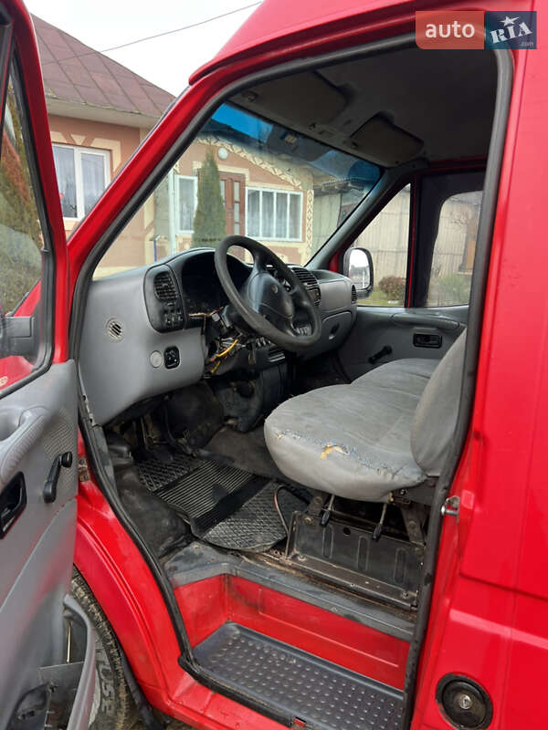 Грузовой фургон Ford Transit 1997 в Черновцах