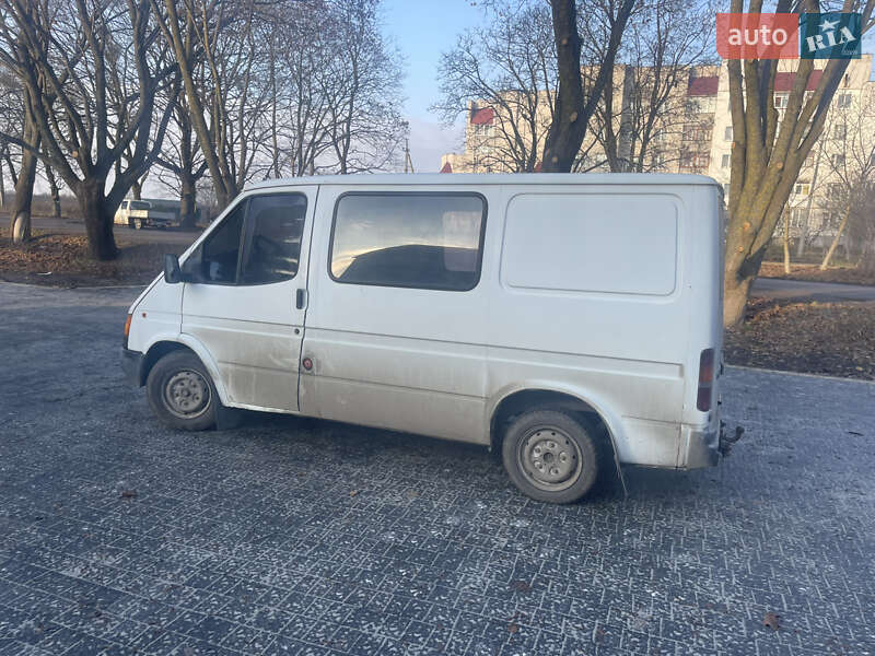 Микровэн Ford Transit 1992 в Ровно фото 3 Микровэн Ford Transit 1992 в Ровно