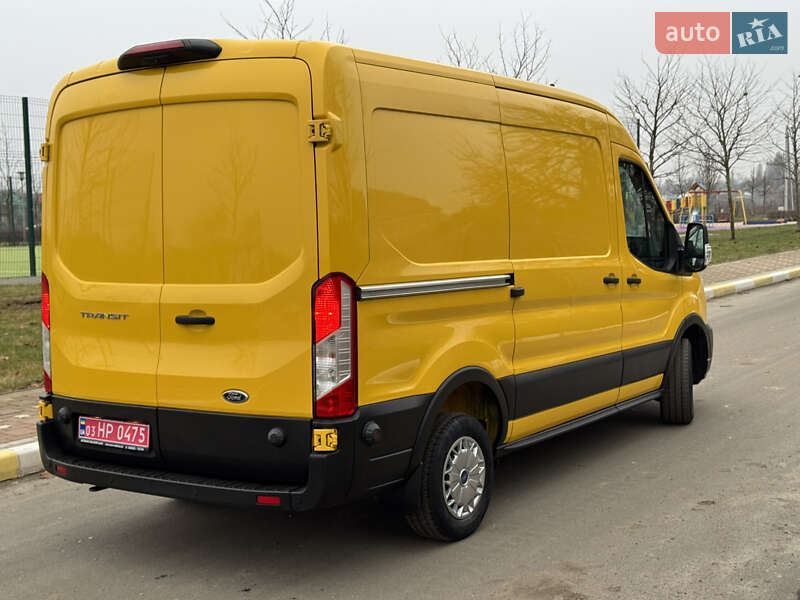 Грузовой фургон Ford Transit 2021 в Ирпене