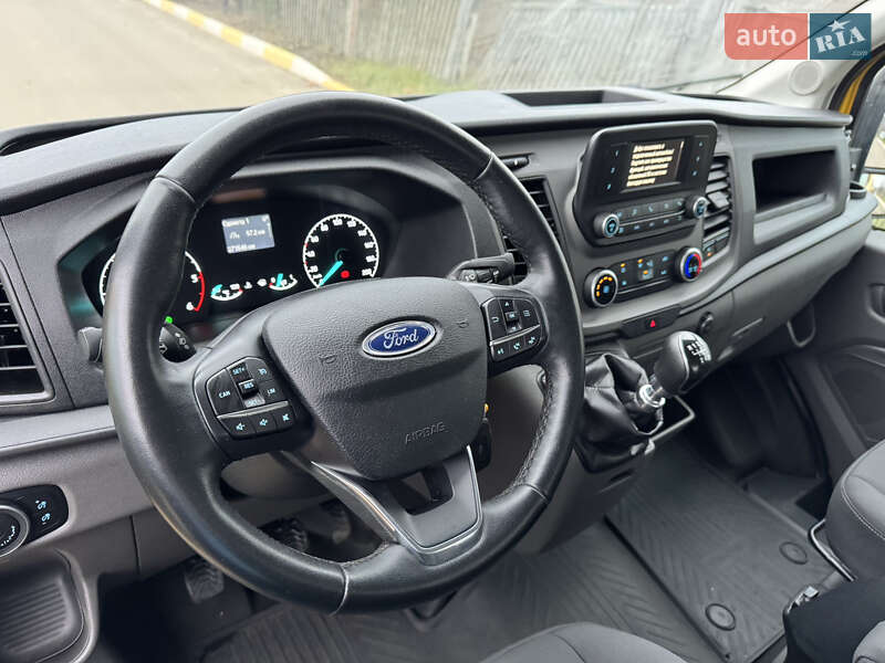Грузовой фургон Ford Transit 2021 в Ирпене