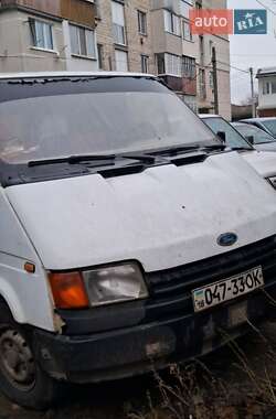 Грузопассажирский фургон Ford Transit 1988 в Балте