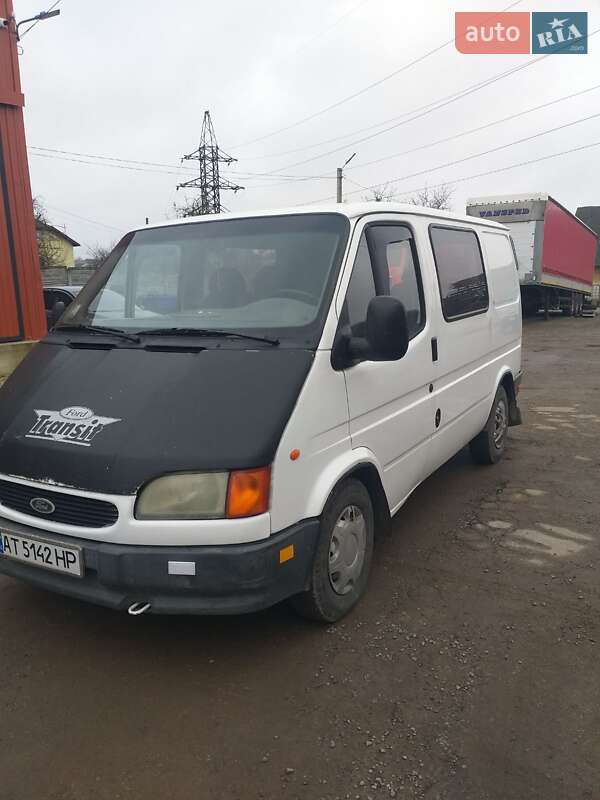 Минивэн Ford Transit 1999 в Городенке