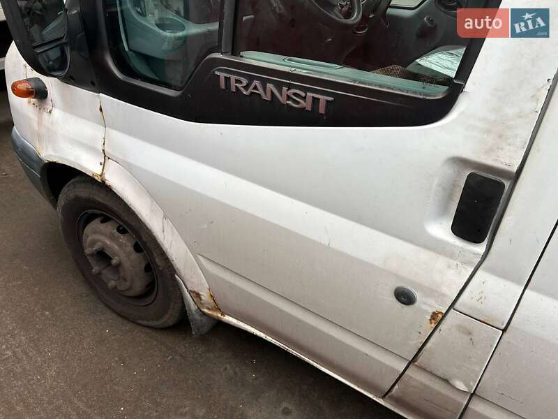 Грузовой фургон Ford Transit 2011 в Киеве