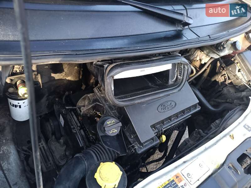 Грузовой фургон Ford Transit 2006 в Днепре