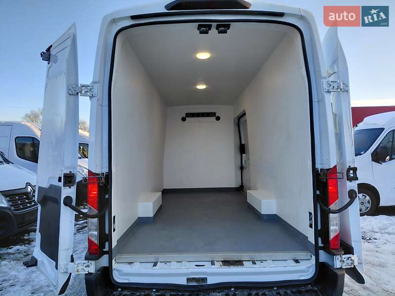 Вантажний фургон Ford Transit 2020 в Івано-Франківську