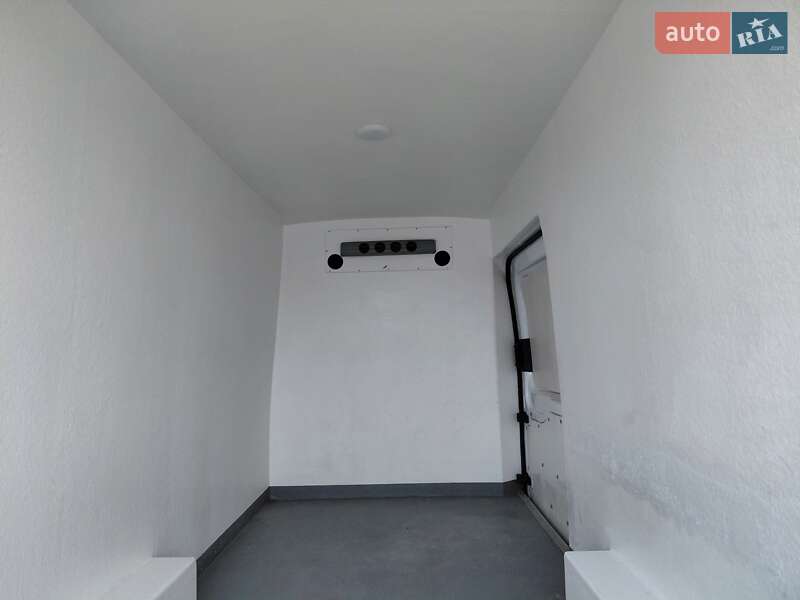 Вантажний фургон Ford Transit 2020 в Івано-Франківську