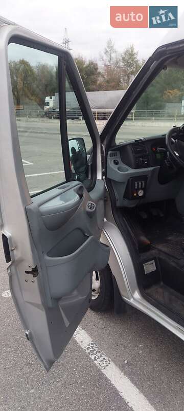 Мінівен Ford Transit 2011 в Києві