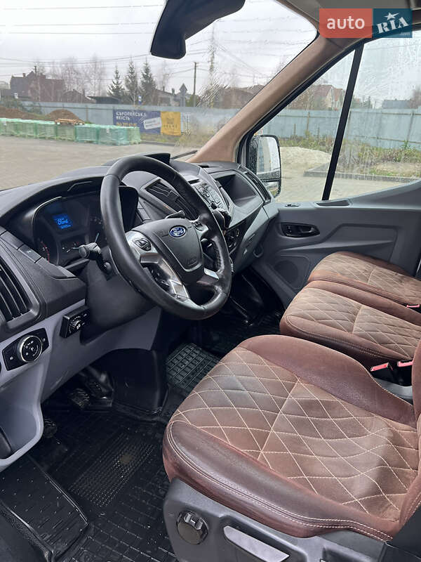 Мінівен Ford Transit 2016 в Ужгороді
