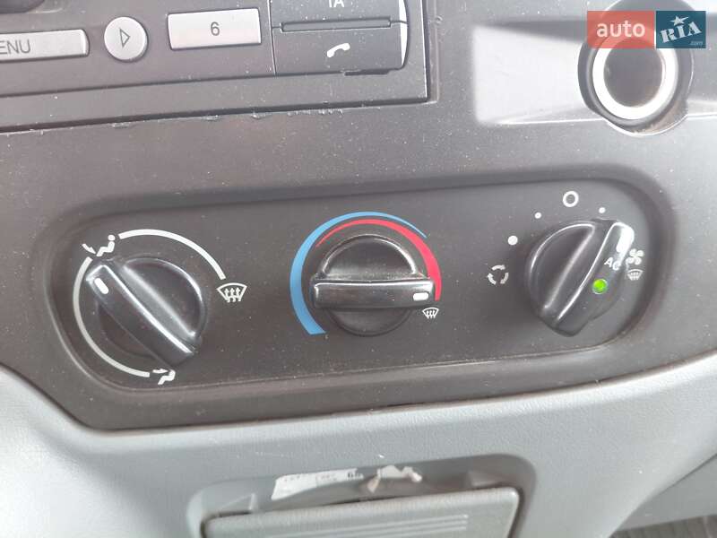 Вантажний фургон Ford Transit 2008 в Івано-Франківську