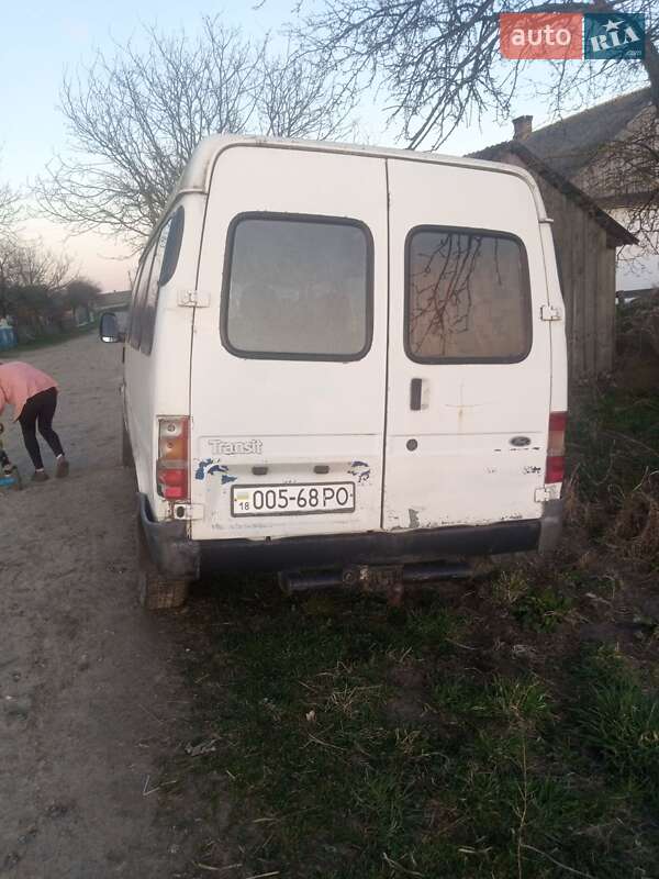 Мікроавтобус Ford Transit 2000 в Клевані