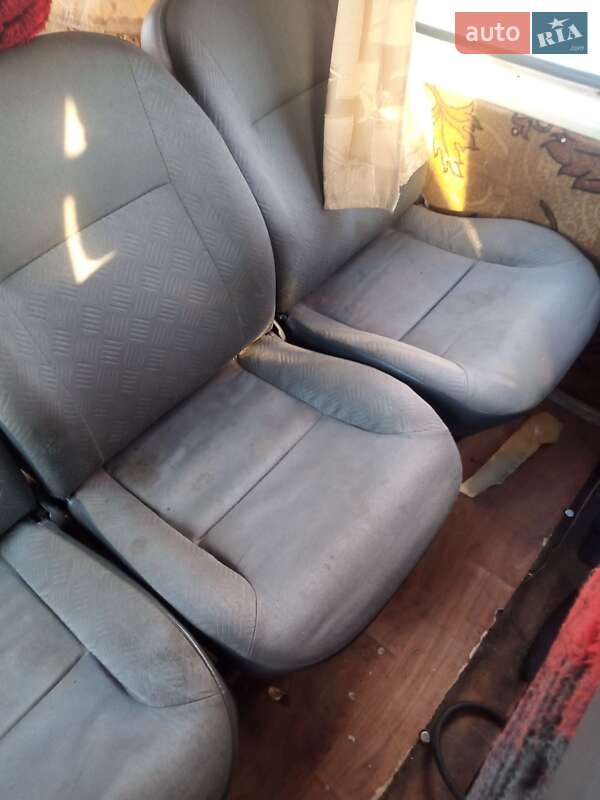 Мікроавтобус Ford Transit 2000 в Клевані