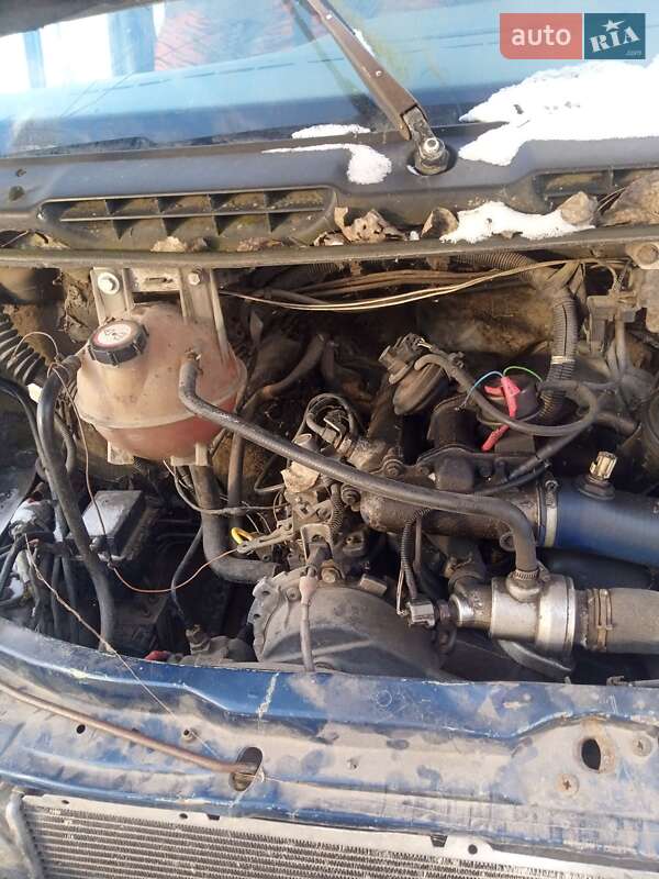 Мікроавтобус Ford Transit 2000 в Клевані