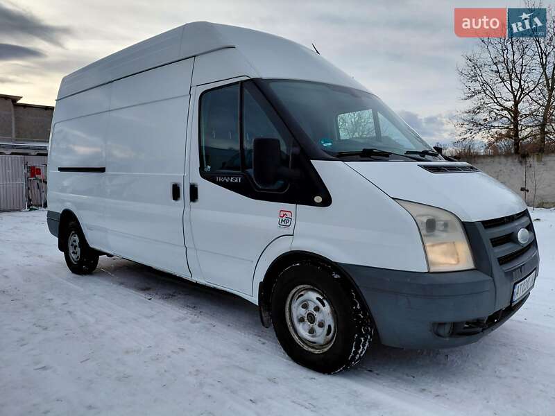Вантажний фургон Ford Transit 2008 в Івано-Франківську