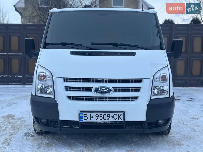 Вантажний фургон Ford Transit 2013 в Охтирці фото 3 Вантажний фургон Ford Transit 2013 в Охтирці