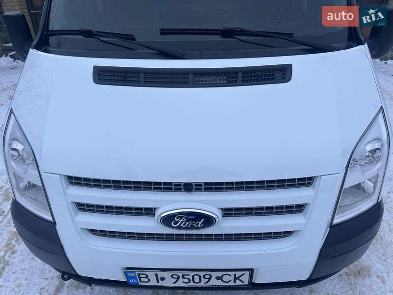 Вантажний фургон Ford Transit 2013 в Охтирці фото 12 Вантажний фургон Ford Transit 2013 в Охтирці