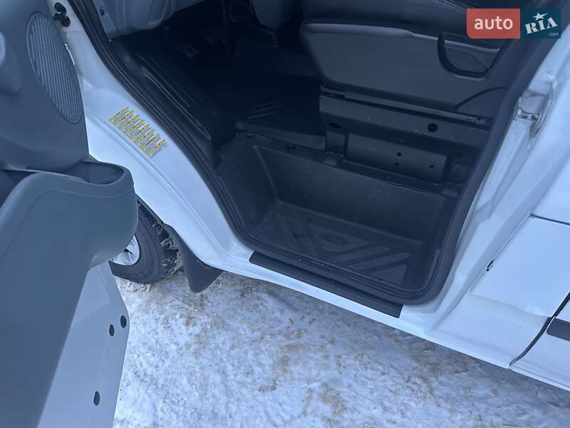 Вантажний фургон Ford Transit 2013 в Охтирці фото 22 Вантажний фургон Ford Transit 2013 в Охтирці