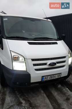 Вантажний фургон Ford Transit 2012 в Дніпрі