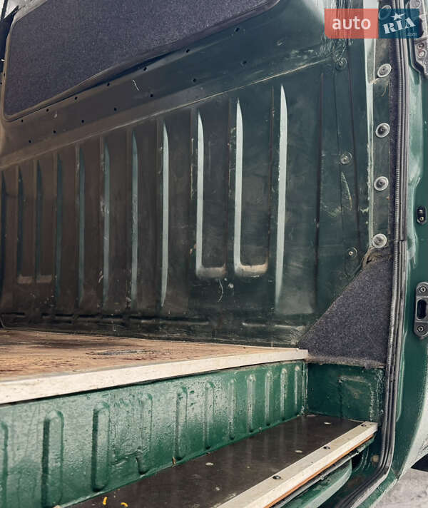 Вантажний фургон Ford Transit 1996 в Шепетівці