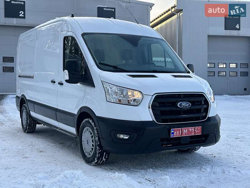 Грузовой фургон Ford Transit 2021 в Ирпене