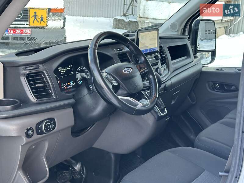 Грузовой фургон Ford Transit 2021 в Ирпене