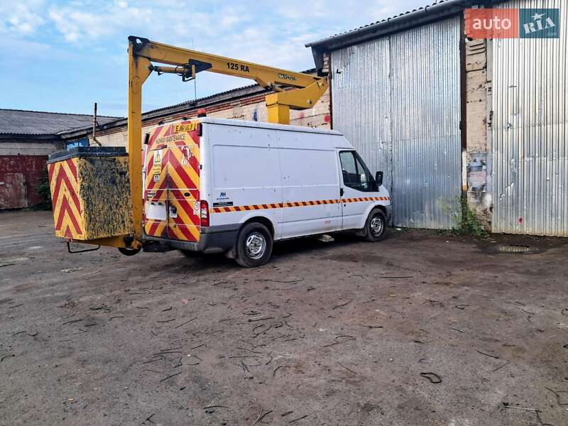 Автовышка Ford Transit 2013 в Калуше