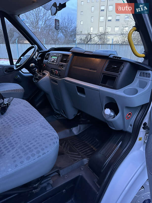 Минивэн Ford Transit 2013 в Черновцах