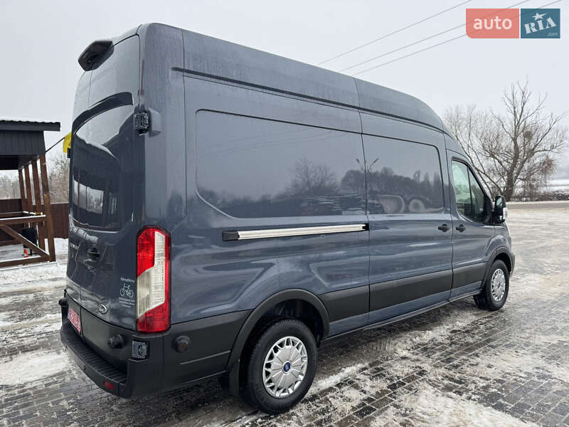 Грузовой фургон Ford Transit 2021 в Ирпене