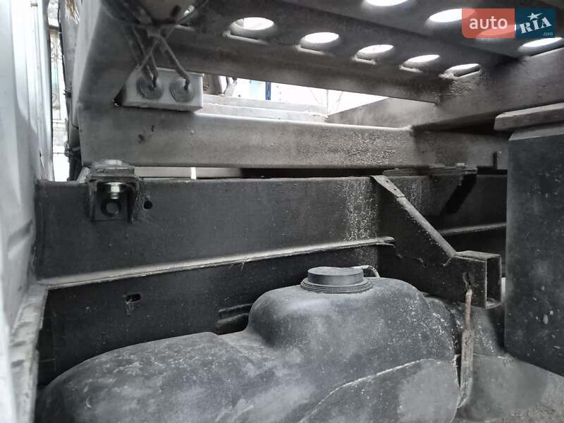 Евакуатор Ford Transit 1997 в Кобеляках