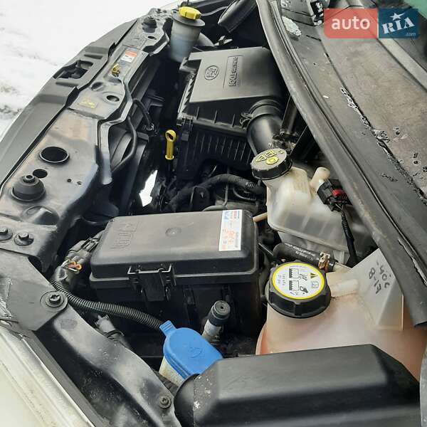 Вантажівка Ford Transit 2011 в Полтаві