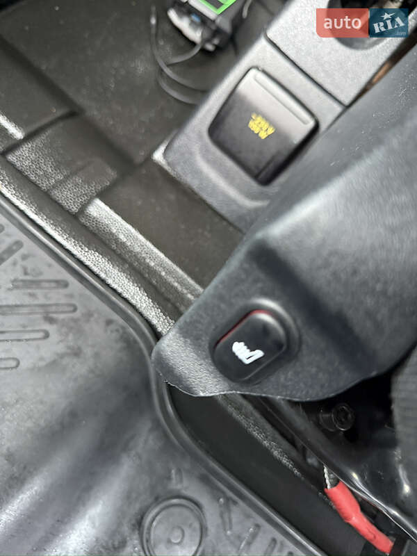 Вантажний фургон Ford Transit 2019 в Рівному